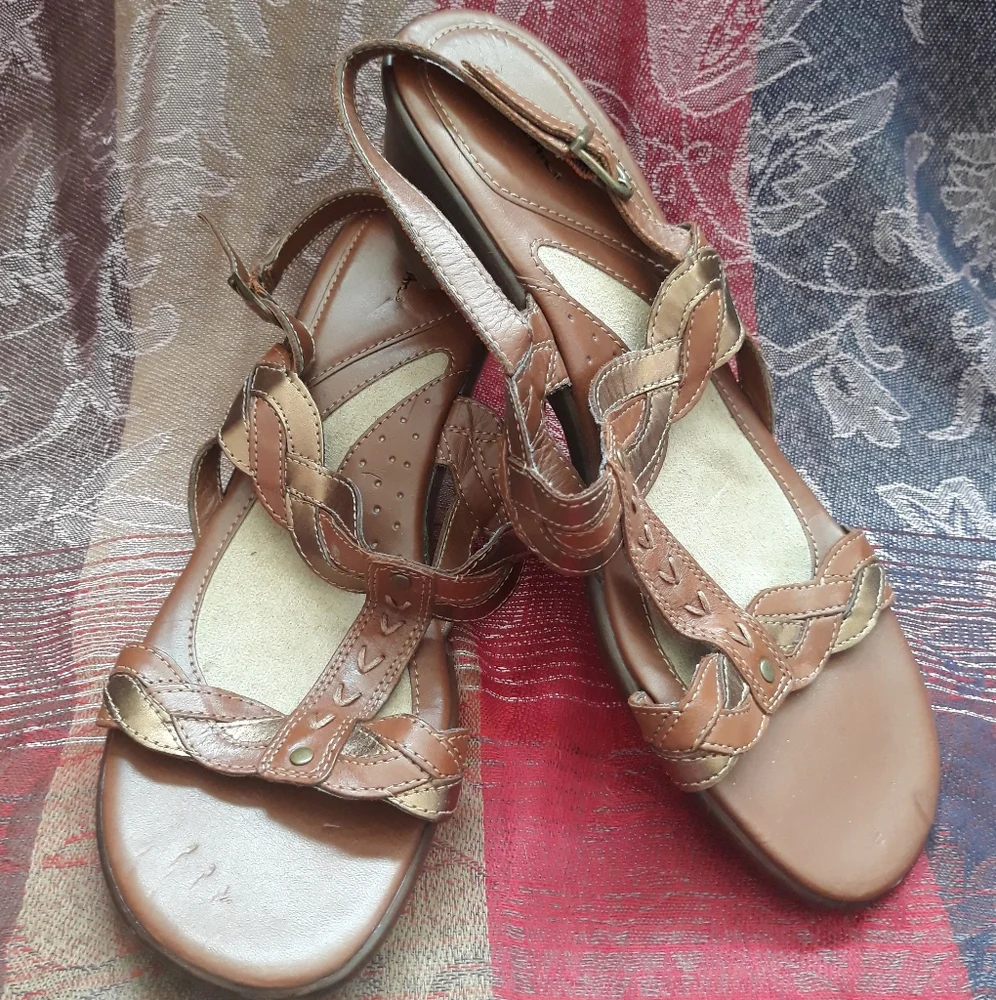 Thom McAnn Braided Metallic Open Toe Wedge Sandals Size 10W - Picture 10 of 10